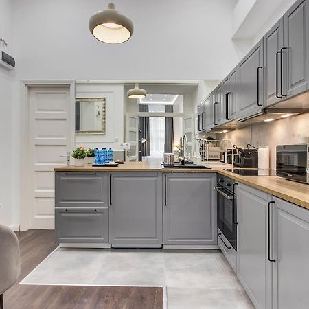 Semmelweis Apartment บูดาเปสต์ ภายนอก รูปภาพ