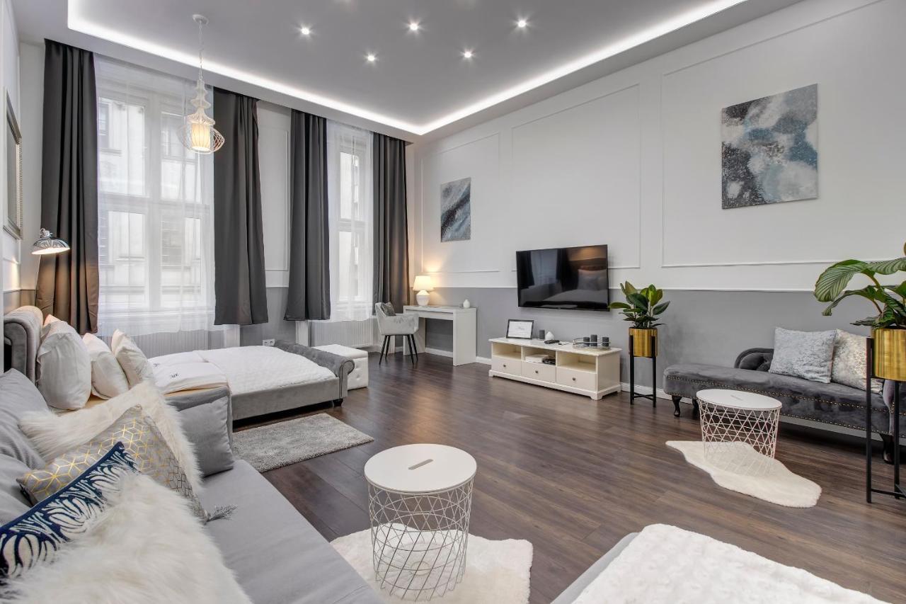 Semmelweis Apartment บูดาเปสต์ ภายนอก รูปภาพ