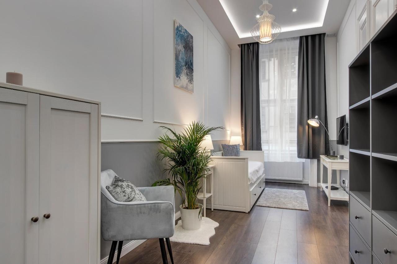 Semmelweis Apartment บูดาเปสต์ ภายนอก รูปภาพ